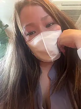 Snapshot of annna_annna_2024 chatting on 10-07-25, 02:09 annna annna 2024 online show from 10-07-25, 02:09