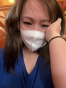 Snapshot of annna_annna_2024 chatting on 10-27-25, 01:42 annna annna 2024 online show from 10-27-25, 01:42