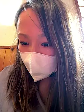 Snapshot of annna_annna_2024 chatting on 11-05-25, 01:38 annna annna 2024 online show from 11-05-25, 01:38