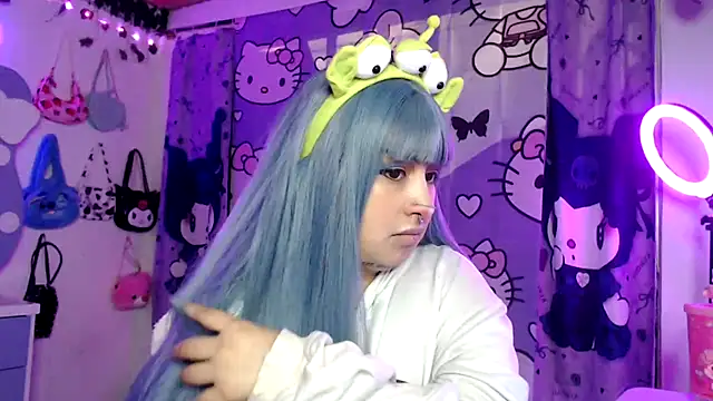 lussyevans24 online show from 10-22-25, 05:19