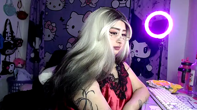 lussyevans24 online show from 06-03-26, 04:26