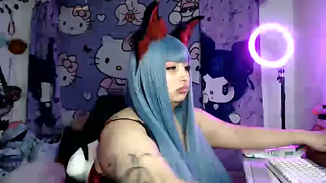 lussyevans24 online show from 07-19-26, 05:55