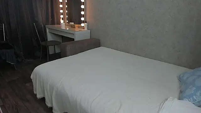 Snapshot of angelica_marquise chatting on 01-10-25, 11:11 angelica marquise online show from 01-10-25, 11:11