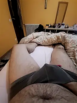 Snapshot of Escondido52 chatting on 02-05-25, 11:06 Escondido52 online show from 02-05-25, 11:06