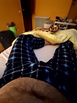 Snapshot of Escondido52 chatting on 01-08-26, 10:12 Escondido52 online show from 01-08-26, 10:12