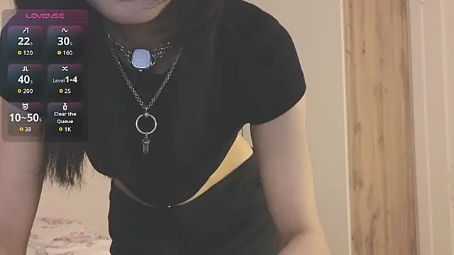 Snapshot of fairy_di chatting on 09-28-25, 04:23 fairy di online show from 09-28-25, 04:23