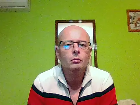 Snapshot of Tiger202441 chatting on 09-27-25, 09:09 Tiger202441 online show from 09-27-25, 09:09
