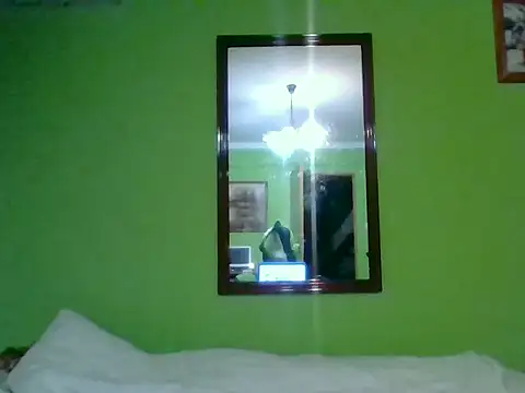 Tiger202441 online show from 12-15-25, 10:36