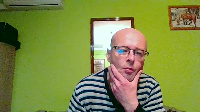 Tiger202441 online show from 05-20-26, 10:05