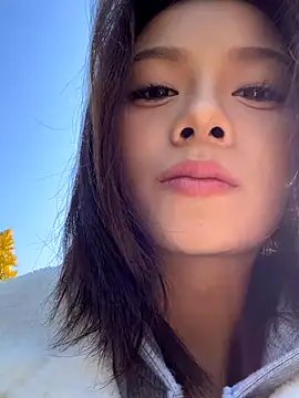 Snapshot of Asia-Melody chatting on 11-14-25, 02:21 Asia-Melody online show from 11-14-25, 02:21