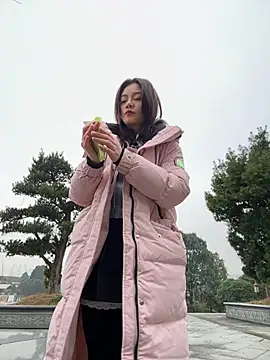 Snapshot of Asia-Melody chatting on 01-14-26, 04:51 Asia-Melody online show from 01-14-26, 04:51