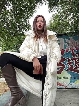 Snapshot of Asia-Melody chatting on 02-03-26, 06:40 Asia-Melody online show from 02-03-26, 06:40