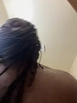 saddlewalker35 online show from 02-01-25, 03:18