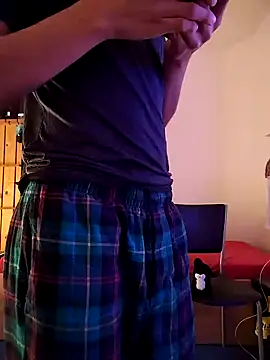 Dennis 2024 online show from 01-08-25, 05:16