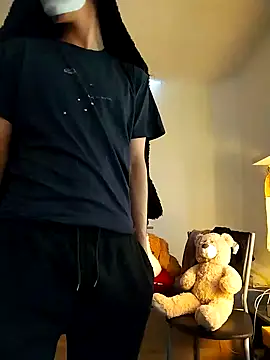 Dennis 2024 online show from 01-10-25, 10:50