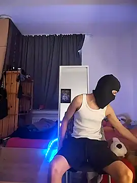 Dennis 2024 online show from 01-20-25, 09:24