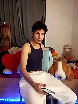 Dennis 2024 online show from 01-27-25, 08:28