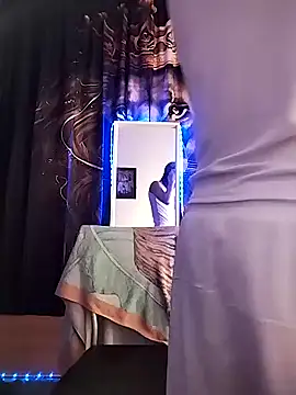 Dennis 2024 online show from 02-25-25, 11:22