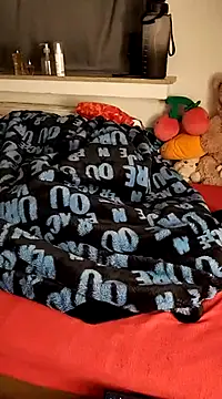 Dennis 2024 online show from 03-03-25, 02:36