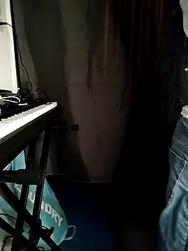 Dennis 2024 online show from 01-14-26, 08:47