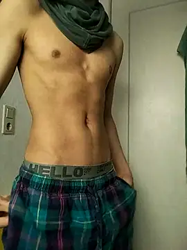 Dennis 2024 online show from 03-06-26, 09:33