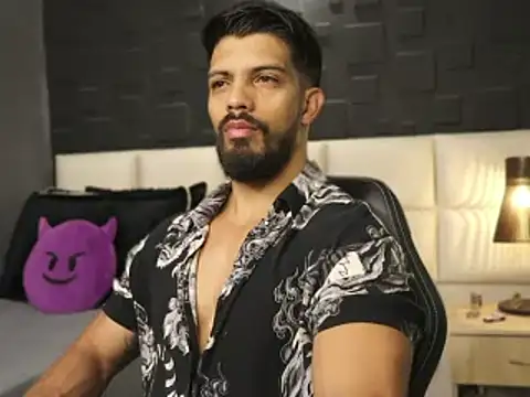 Snapshot of DannSaenz chatting on 02-24-25, 10:59 DannSaenz online show from 02-24-25, 10:59