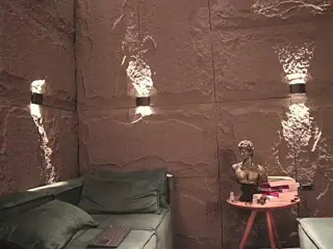 Snapshot of DannSaenz chatting on 03-16-25, 10:11 DannSaenz online show from 03-16-25, 10:11