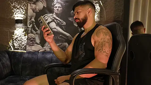 Snapshot of DannSaenz chatting on 02-22-26, 11:53 DannSaenz online show from 02-22-26, 11:53