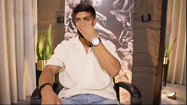 Snapshot of DannSaenz chatting on 03-11-26, 02:56 DannSaenz online show from 03-11-26, 02:56