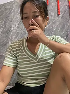 Linaannn online show from 07-29-26, 11:36