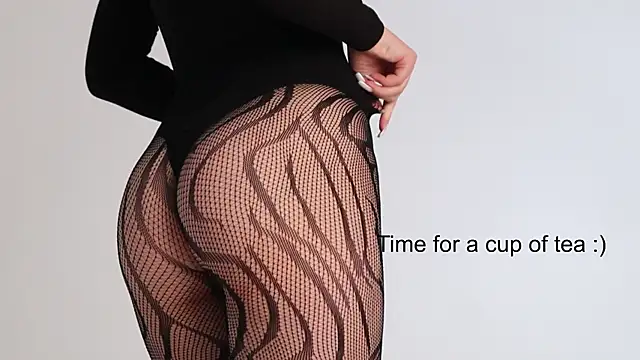 LindaThacker online show from 09-20-25, 04:46