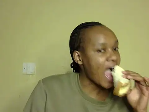 Jay Vee online show from 07-21-26, 05:54