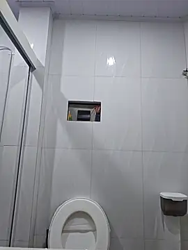 Binhosex2024 online show from 02-17-25, 05:25