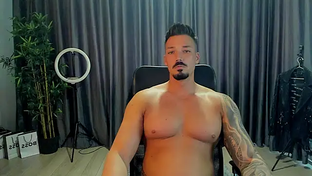 Snapshot of HaydenSpearss chatting on 05-20-26, 12:33 HaydenSpearss online show from 05-20-26, 12:33