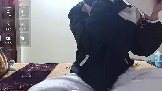 Snapshot of Love_making chatting on 01-06-26, 02:26 Love making online show from 01-06-26, 02:26