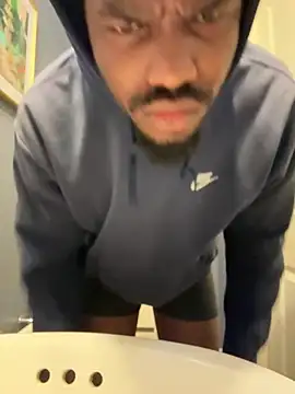 Snapshot of zerodaddydom chatting on 01-22-25, 12:06 zerodaddydom online show from 01-22-25, 12:06