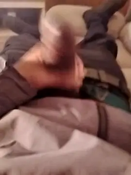 Snapshot of zerodaddydom chatting on 11-19-25, 01:38 zerodaddydom online show from 11-19-25, 01:38