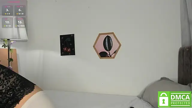 Snapshot of aleja_rythm chatting on 10-20-25, 07:25 aleja rythm online show from 10-20-25, 07:25