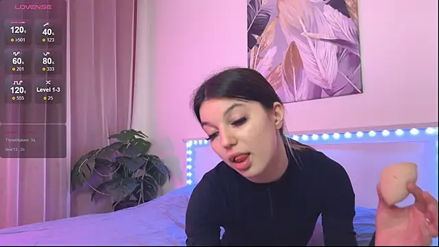 Veronica leal online show from 12-20-25, 10:55