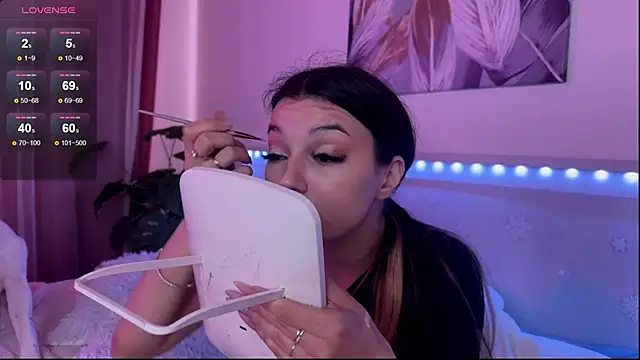 Veronica leal online show from 07-02-26, 08:42