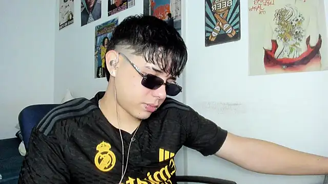 nathan x1 online show from 12-23-25, 01:14