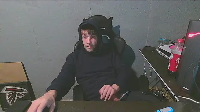 Snapshot of Superoz77 chatting on 12-30-24, 05:04 Superoz77 online show from 12-30-24, 05:04