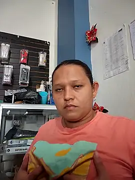 Snapshot of Chicapicante chatting on 03-19-26, 06:23 Chicapicante online show from 03-19-26, 06:23