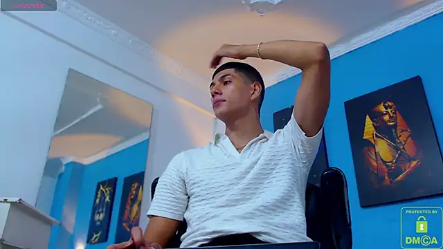 Snapshot of Valerio_20 chatting on 01-20-25, 08:07 Valerio 20 online show from 01-20-25, 08:07