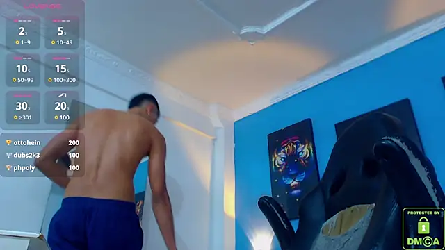 Snapshot of Valerio_20 chatting on 01-25-25, 11:43 Valerio 20 online show from 01-25-25, 11:43