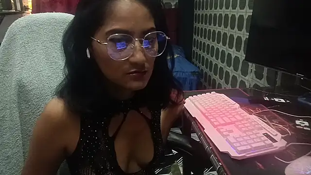 AdelinaMiran90 online show from 12-13-25, 09:31