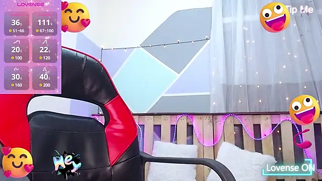 Snapshot of Lina10 chatting on 03-06-25, 07:43 Lina10 online show from 03-06-25, 07:43