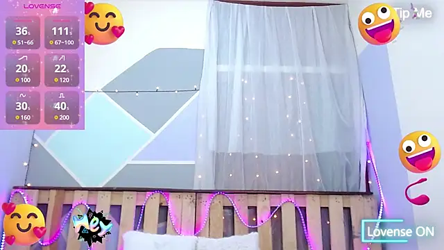 Snapshot of Lina10 chatting on 03-14-25, 07:23 Lina10 online show from 03-14-25, 07:23