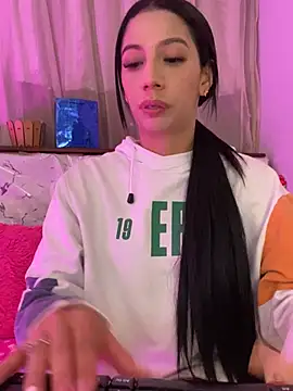 Snapshot of Lina10 chatting on 01-16-26, 09:30 Lina10 online show from 01-16-26, 09:30