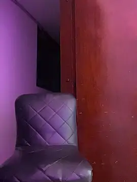 Snapshot of Lina10 chatting on 03-09-26, 10:58 Lina10 online show from 03-09-26, 10:58